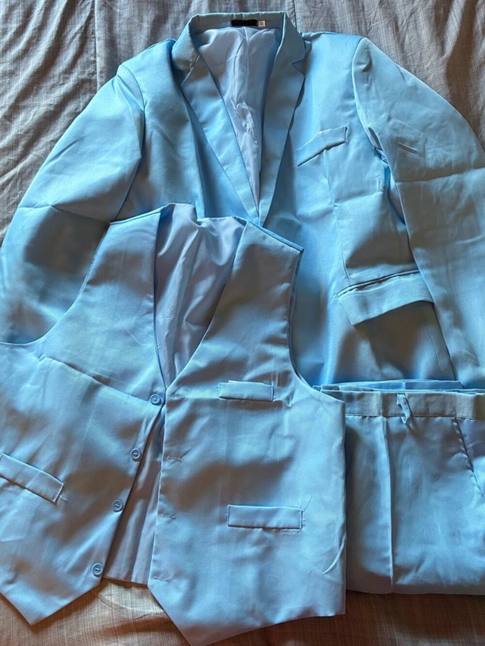 Mens Light Blue 3 Piece Suit (Vest, Blazer, Pants) Size 22x29 Chest, 38x30 W